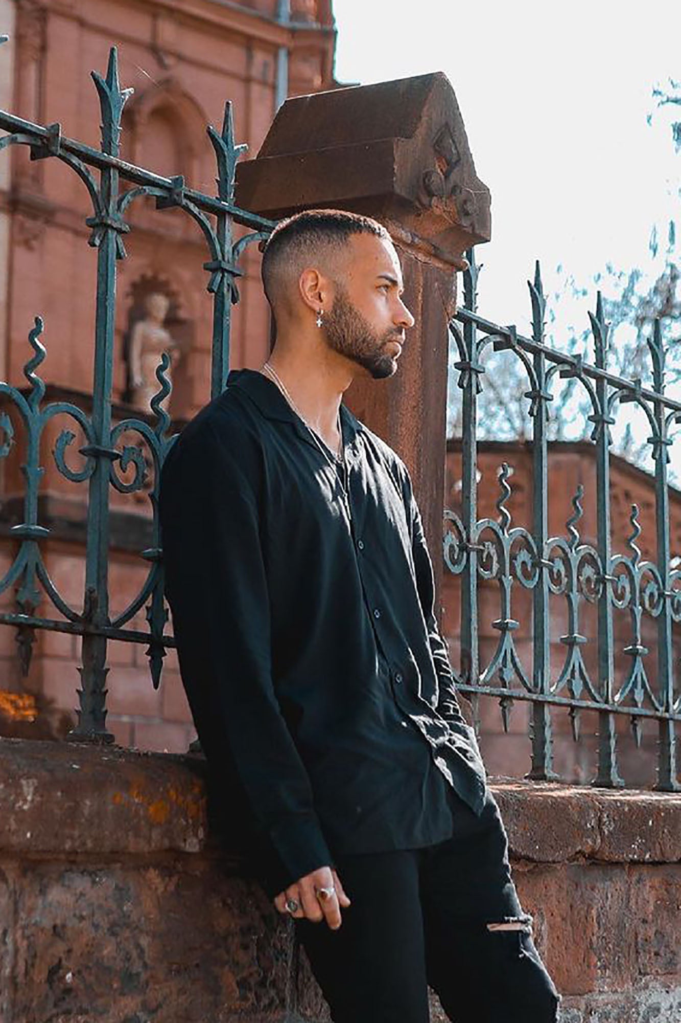 Dawson Relaxed Long Sleeve Button Up Shirt - Black