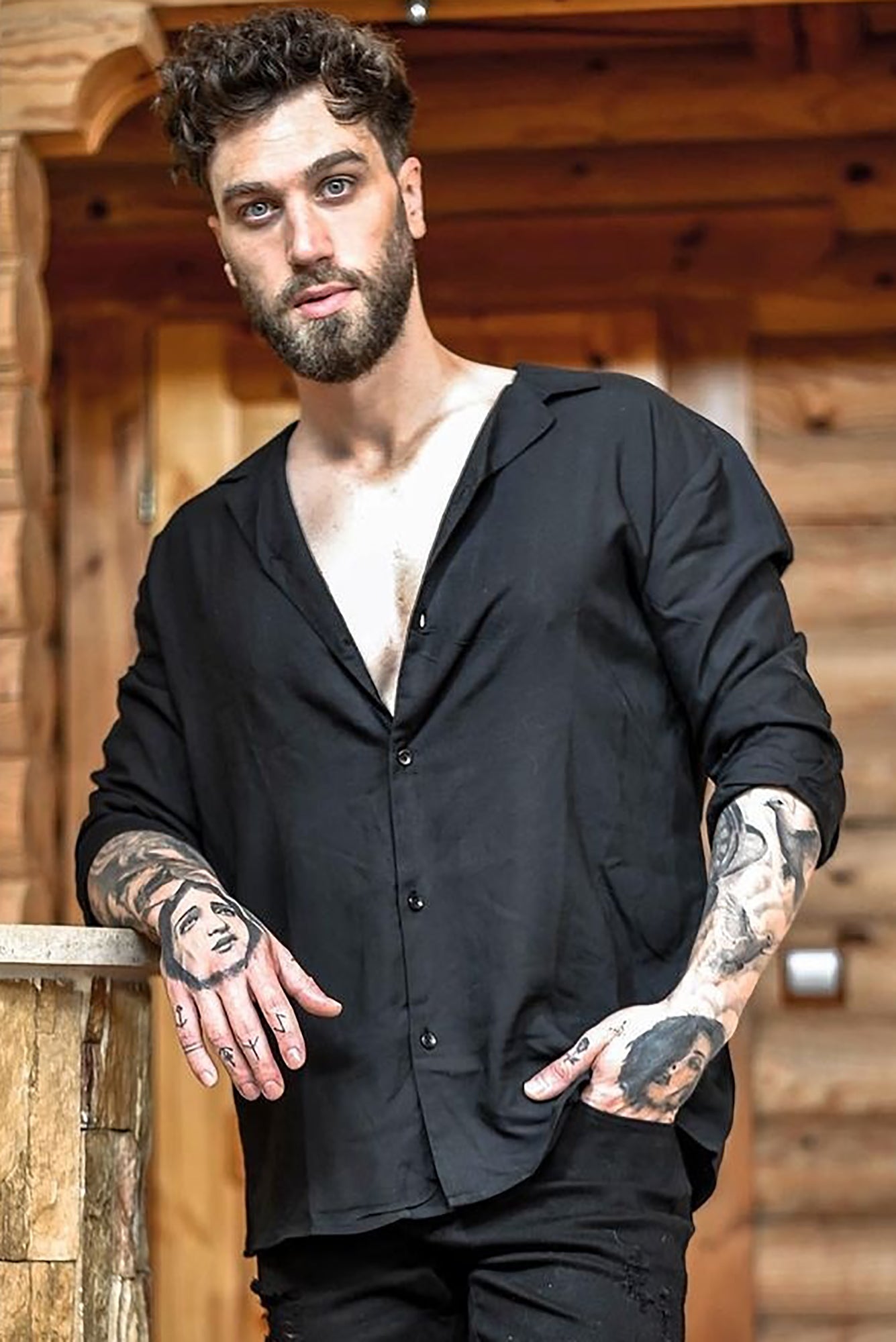 Dawson Relaxed Long Sleeve Button Up Shirt - Black