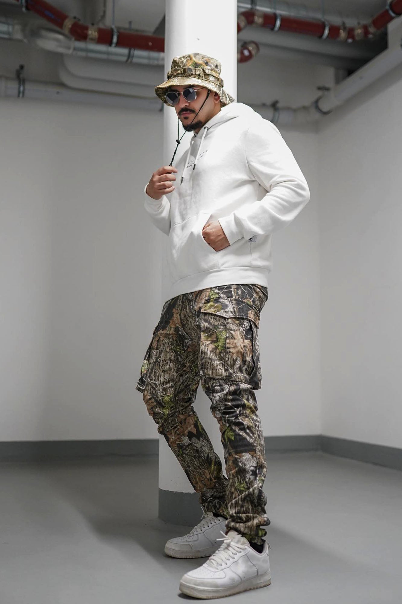 Summer Games Slim Cargo Pants - Green/combo