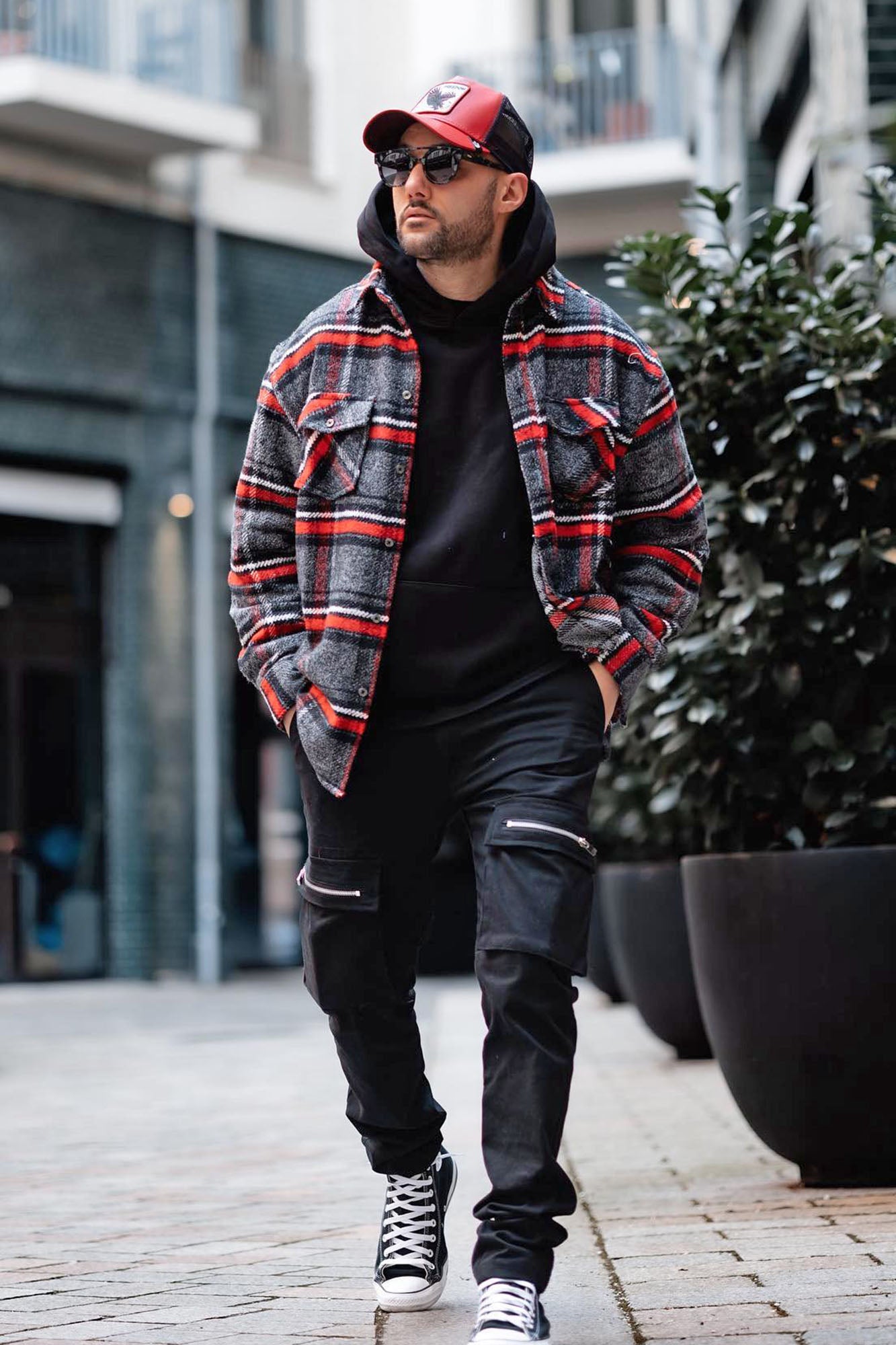 Walk it Slim Cargo Pants - Black